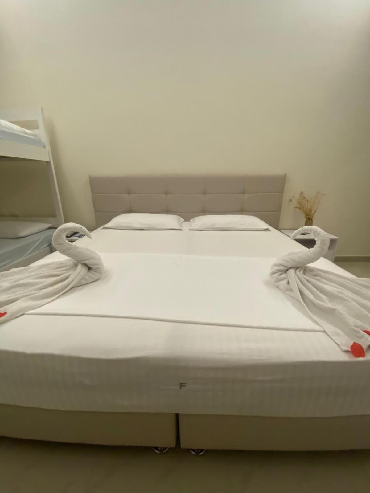Fa_Holidays Vlorë Eksteriør billede