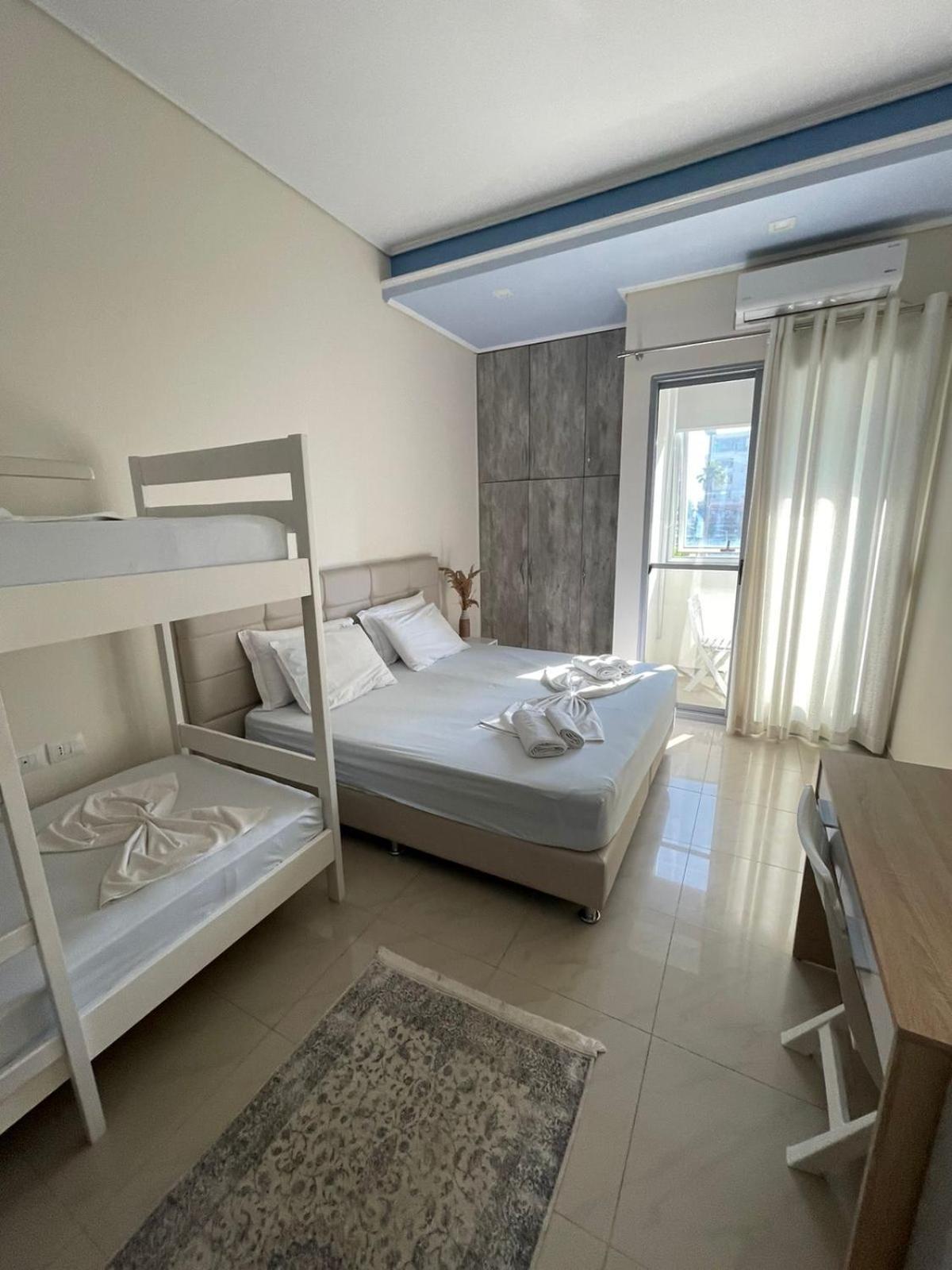 Fa_Holidays Vlorë Eksteriør billede